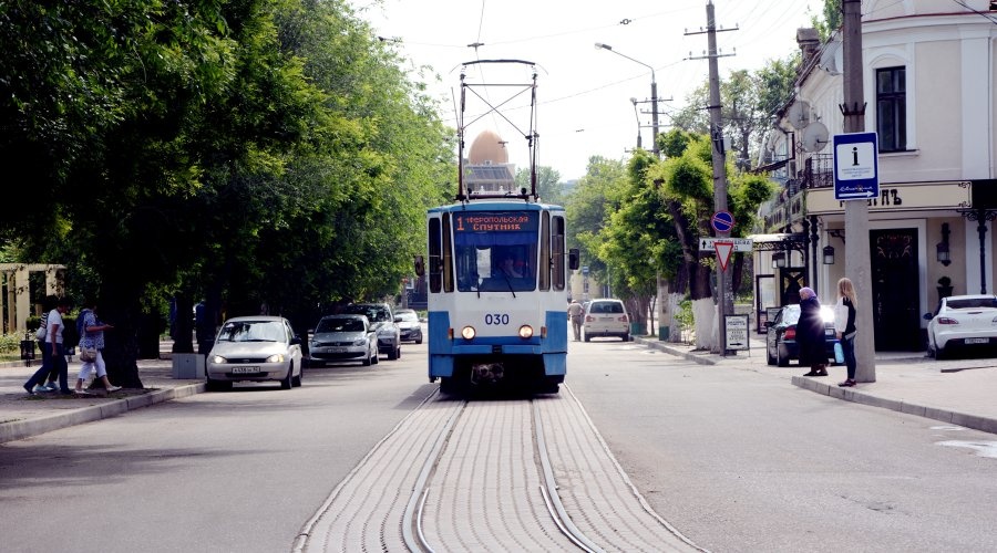 Минстрой России разрабатывает нормативы для сохранения трамвайных путей в Евпатории