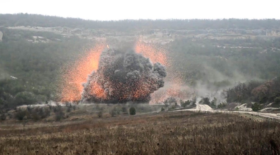 Севастопольские спасатели уничтожили восемь авиабомб общим весом свыше 900 кг