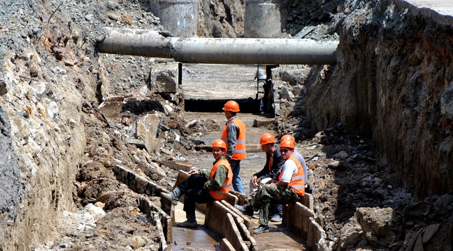 Систему канализации в Малореченском реконструируют за 1 млрд руб