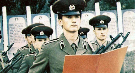 Аксёнов в прямом эфире помог «товарищу курсанту» извиниться перед женой