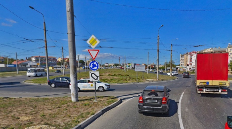 Земельные участки изымают в Севастополе для строительства развязки вместо «огурца»