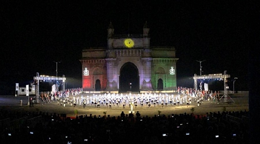 Ансамбль ЧФ исполнил «Легендарный Севастополь» на Дне ВМФ Индии в Мумбаи