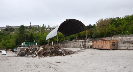 Коммунальщики вывезли с ялтинской перегрузочной станции почти 1,5 тыс тонн мусора – глава горадминистрации