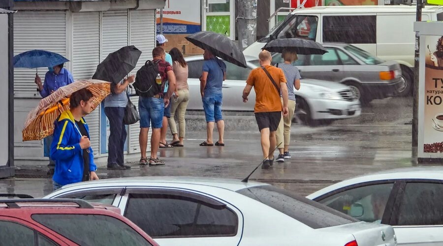 Сильные дожди и град ожидаются в Крыму в ближайшие двое суток