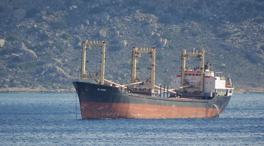Моряк пострадал во время «хлопка» на сирийском судне в Керченском проливе