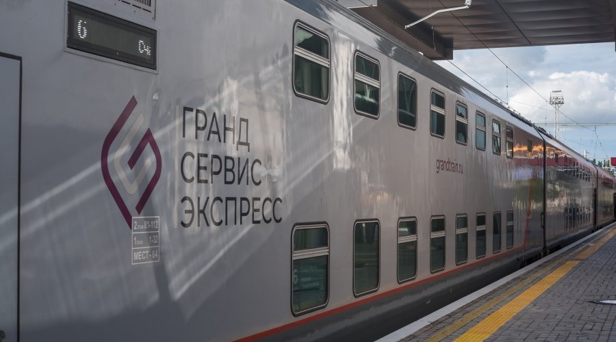 Поезда «Таврия» перевезли летом в Крым и обратно более полумиллиона пассажиров 