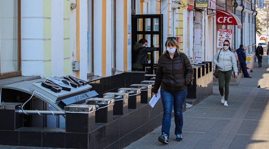 Власти рассматривают вопрос введения в Крыму масочного режима с 12 мая