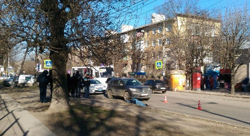 Пешеход погиб под колесами внедорожника в Симферополе