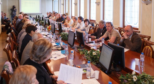 Более 40 представителей элиты физической науки России собрались в КФУ обсудить проблемы образования