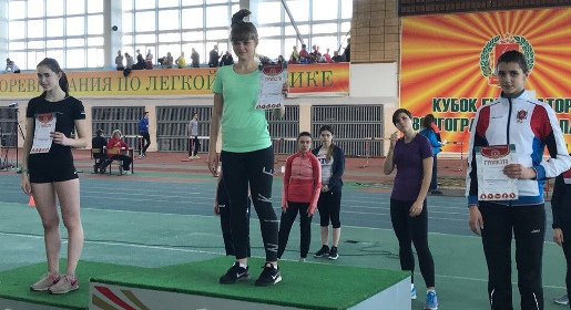  Крымские легкоатлеты завоевали почти 30 медалей на чемпионатах и первенствах ЮФО