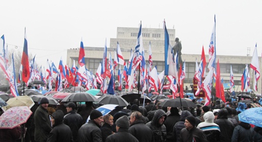 «Тогда мы могли только мечтать»: очевидцы о начале Крымской весны