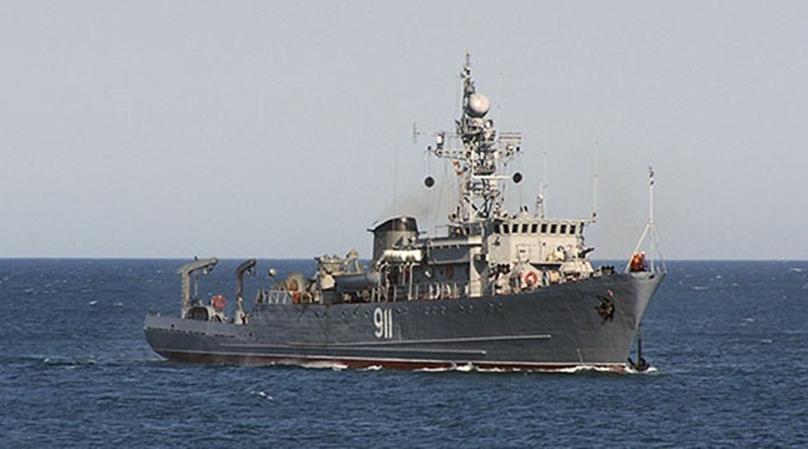 Корабли Черноморского флота отработали оборону морского десанта