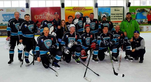 Севастопольцы и симферопольцы приняли участие в финальных соревнованиях Ночной хоккейной лиги в Сочи (ФОТО)