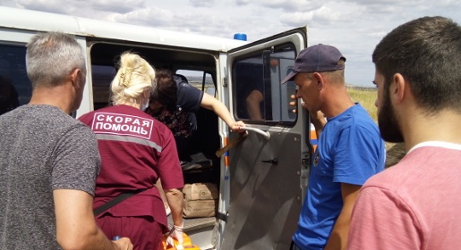 Спасатели помогли выбраться из леса туристке и грибнику в Белогорском районе
