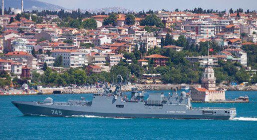 Фрегат «Адмирал Григорович» вернулся в Севастополь после четырехмесячной миссии в Средиземноморье
