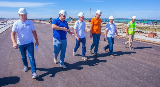 Строители Крымского моста проведут установку арок с минимальным ограничением судоходства (ФОТО, ВИДЕО)