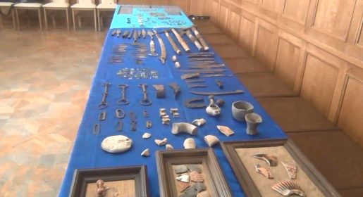 Полиция передала крымскому музею ещё более тысячи изъятых у грабителей археологических артефактов (ФОТО)