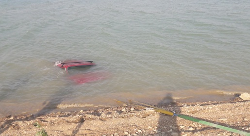 Спасатели вытащили «Жигули» из Белогорского водохранилища (ФОТО)