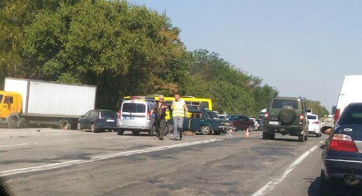 Один человек погиб и двое пострадали в ДТП на выезде из Симферополя (ФОТО)