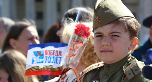 В Симферополе прошел самый масштабный за всю историю парад Победы