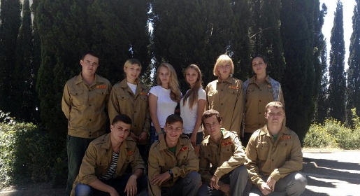 Более 150 студентов КФУ в составе студотрядов работают этим летом на экономику Крыма – ректор (ФОТО)