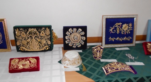 Выставка традиционной крымско-татарской вышивки прошла в Алуште (ФОТО)