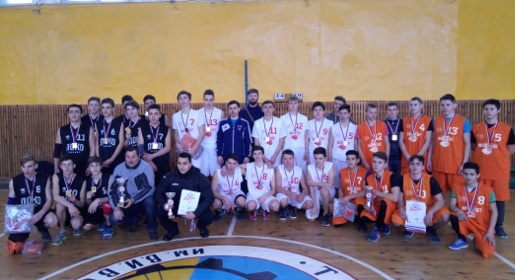 Команда из Нижнегорского стала третьим участником крымского финала всероссийских соревнований «Локобаскет – Школьная лига» (ФОТО)
