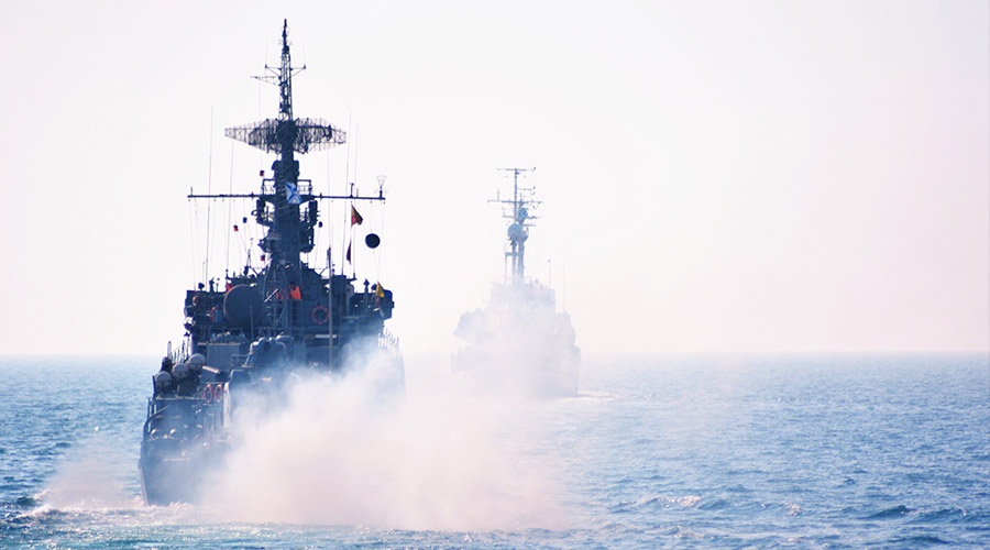 Парадный строй кораблей ЧФ формируется в Севастополе ко Дню ВМФ