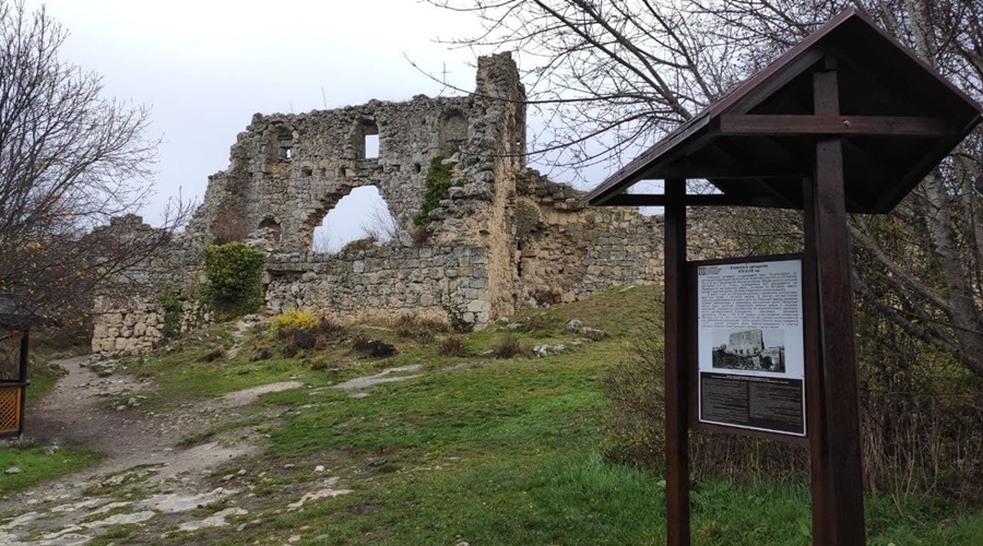 Пещерные города Крыма закрыли для туристов из-за непогоды