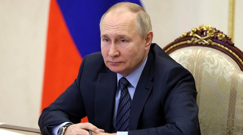 Путин назвал не очень умными людьми пытающихся отменить русскую культуру