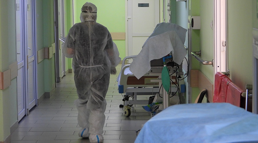 Больше 500 дополнительных коек развернули в Крыму для лечения больных COVID-19