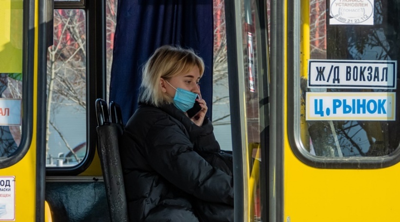 Уровень коллективного иммунитета к COVID-19 в России упал до 43%