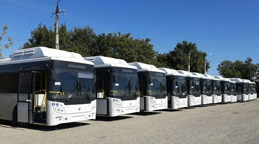 Купленные на деньги Москвы автобусы начнут выходить на маршруты Крыма со следующей недели 