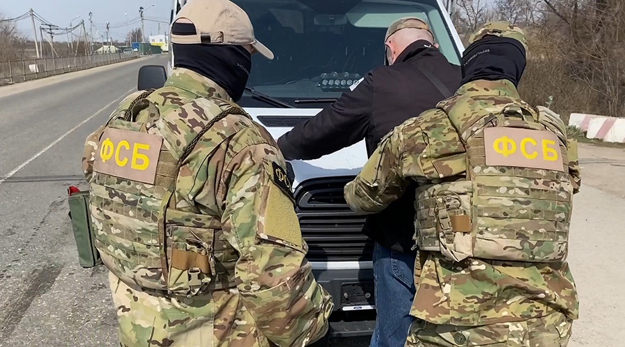 ФСБ задержала в Крыму сотрудничавшего с украинскими спецслужбами гражданина России