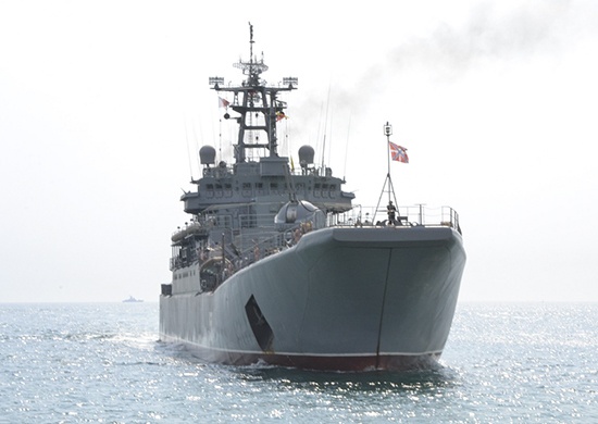 Корабли Черноморского флота провели ракетные и артиллерийские стрельбы