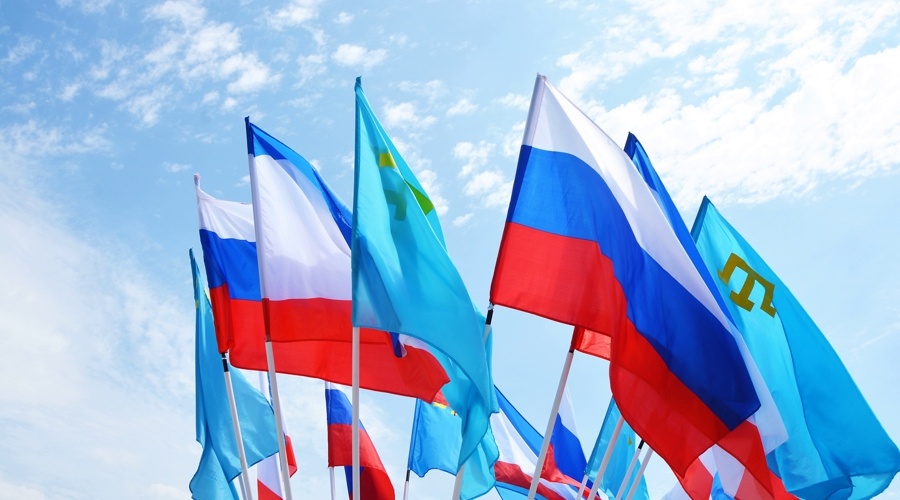 День народного единства в Крыму отметят фестивалями и презентацией кованой карты России