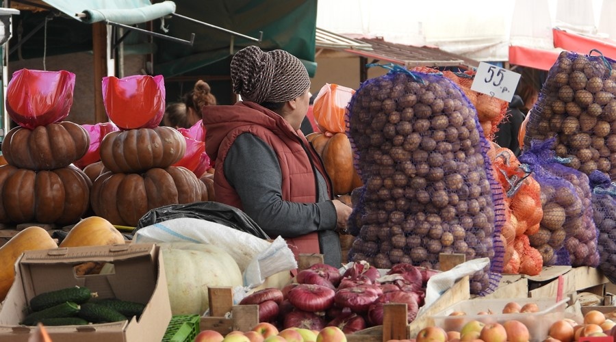 Крым заинтересован в поставках овощей с Украины и намерен отправлять туда бакалею