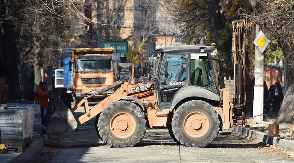 Аксёнов пообещал ремонт центральных улиц Симферополя без пробок