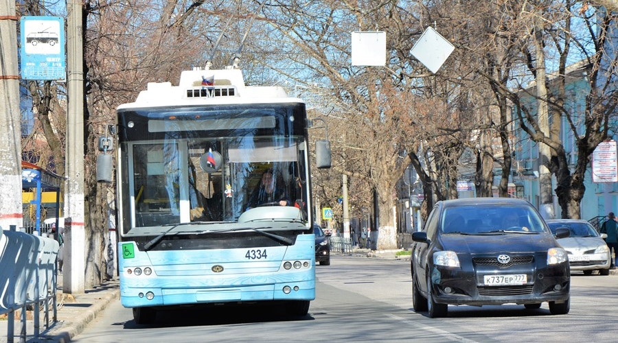 Новая схема движения междугородних троллейбусов введена в Симферополе