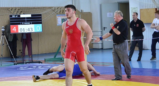 Крымчанин стал призёром Всероссийского турнира по вольной борьбе в Грозном