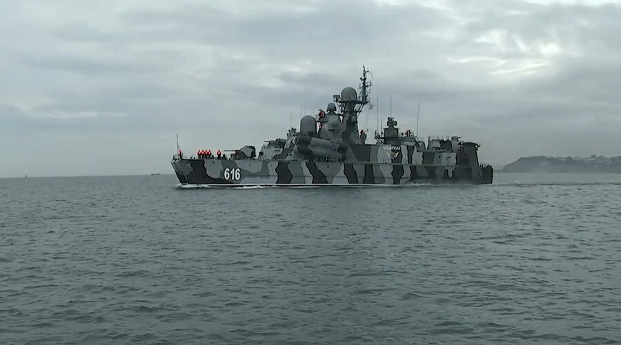 Корабли Черноморского флота вышли в море для проведения артиллерийских стрельб