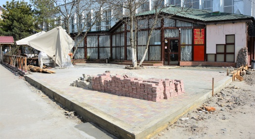Жители Симферополя пожаловались властям на потенциально опасное кафе в районе парка им. Гагарина