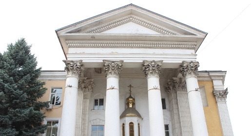 Аксёнов опроверг информацию о принудительном выселении священников ПЦУ в Симферополе