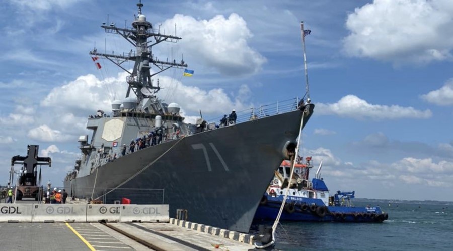 ВМС США опровергли сообщения о походе американского эсминца к берегам Крыма