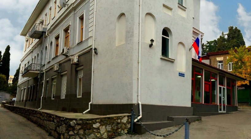 Суд отправил в СИЗО помощницу главы администрации Ялты