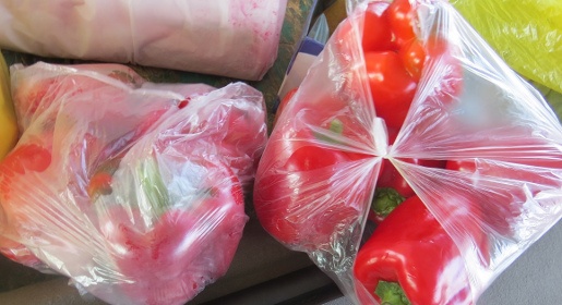 Инспекторы Россельхознадзора вернули с крымской границы на Украину почти 200 кг продуктов за неделю