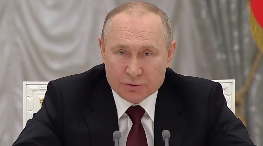 Путин поручил ФСБ поставить заслон для диверсантов на границе с Украиной