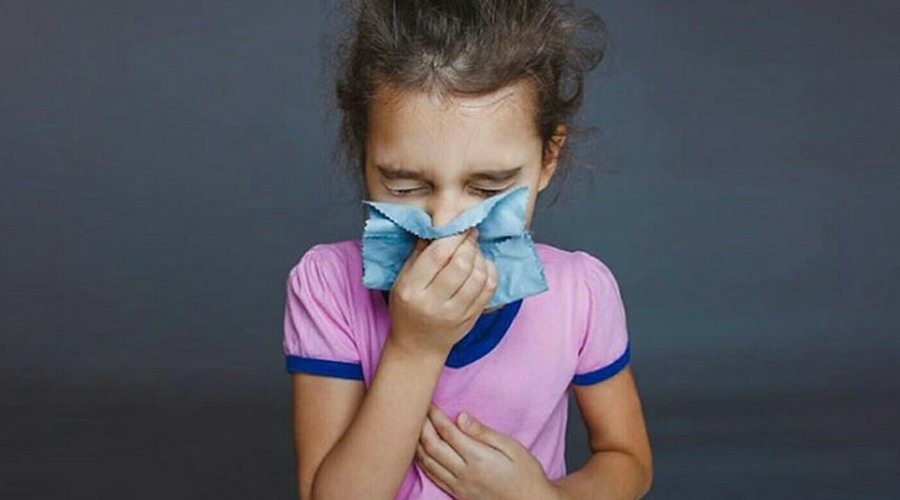 Врачи предупредили об аллергическом «ложном коронавирусе» у детей