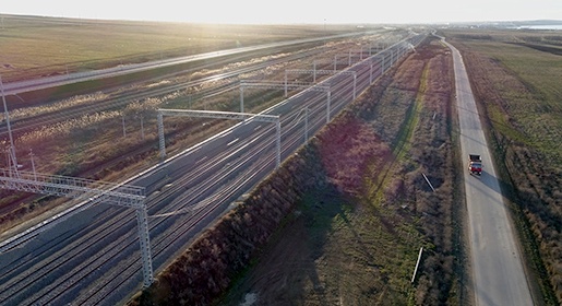 Строители показали железнодорожные подходы к Крымскому мосту со стороны Тамани