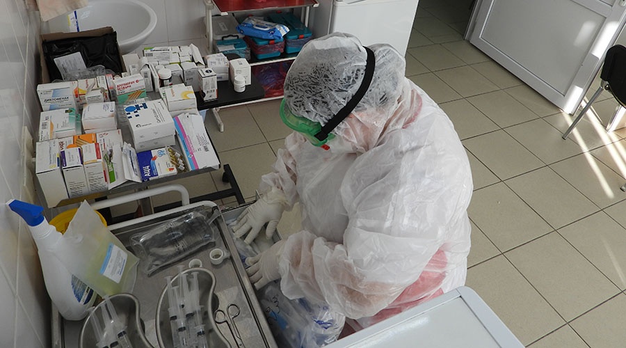В Крыму коронавирус подтвержден за сутки у 332 человек